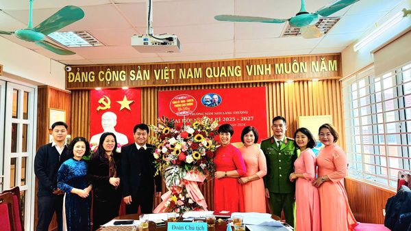 TRƯỜNG MẦM NON LÁNG THƯỢNG TỔ CHỨC ĐẠI HỘI CHI BỘ 18 NHIỆM KỲ 2025 - 2027