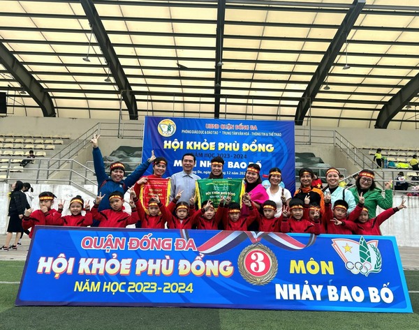 CÁC CON HỌC SINH TRƯỜNG MẦM NON LÁNG THƯỢNG THAM GIA HỘI KHỎE PHÙ ĐỔNG CẤP QUẬN  NĂM HỌC 2023 - 2024