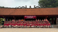 le dang huong tai van mieu quoc tu giam cua co tro truong mam non lang thuong - truong mam non lang thuong